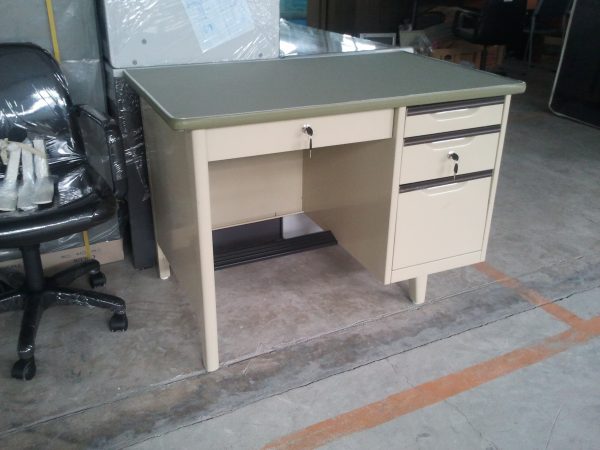 โต๊ะเหล็ก-หน้ายาง(FURNINE) - Image 3